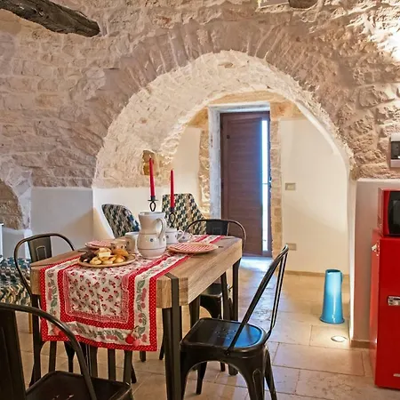 Holiday home Domangi Trullo Antonio *
